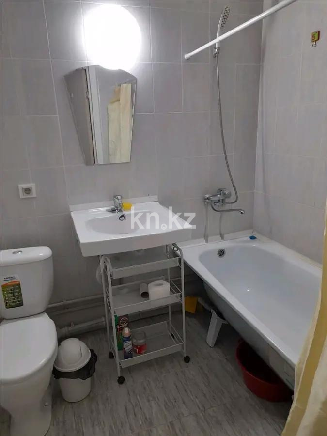 Продажа 1-комнатной квартиры, 45 м², мкр. Дарабоз, дом  35 в Алматы - фото 3