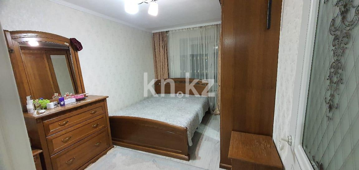 Продажа 3-комнатной квартиры, 64 м², мкр-н Орбита-1 в Караганде - фото 4