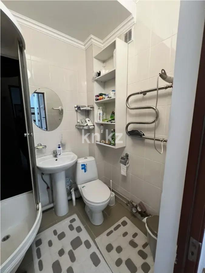 Продажа 2-комнатной квартиры, 45.2 м², ул. Нажимеденова, дом  20 в Астане - фото 4