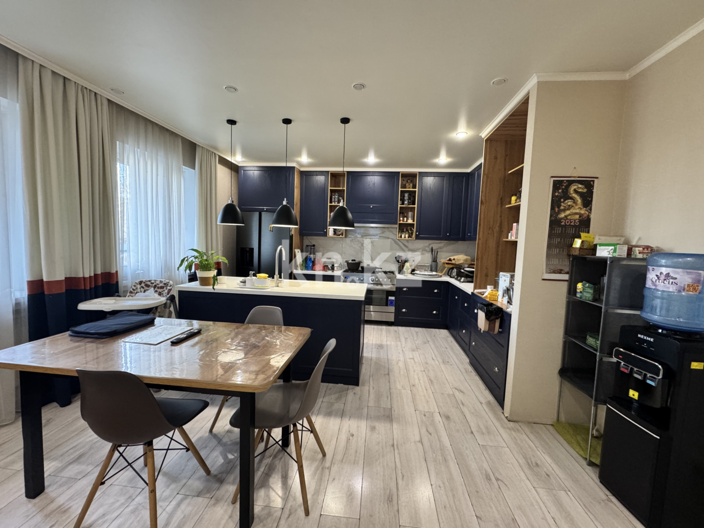 Продажа 5-комнатного дома, 287 м², ул. Балхашская в Караганде - фото 2