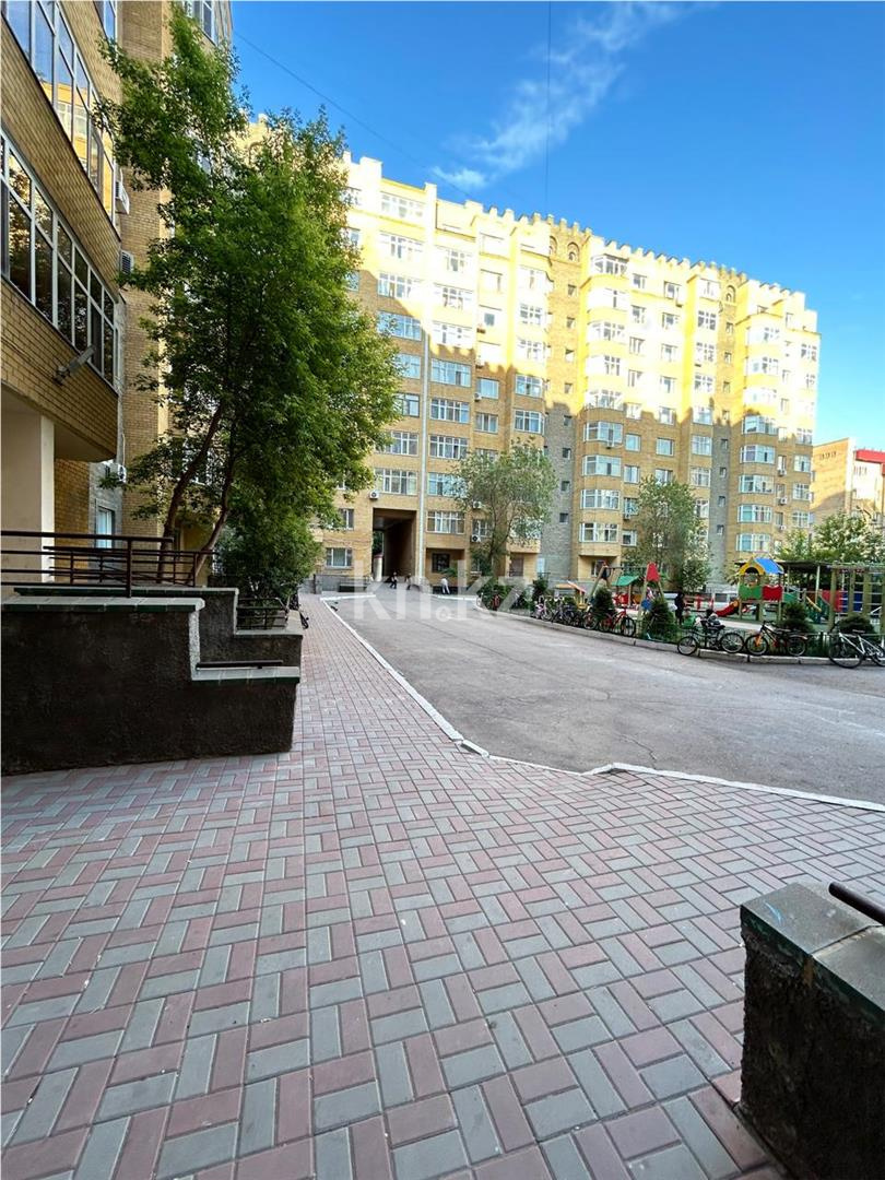 Продажа 4-комнатной квартиры, 122 м², ул. Отырар в Астане - фото 15