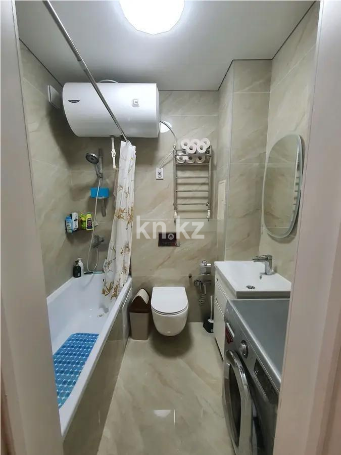 Продажа 2-комнатной квартиры, 60 м², ул. Сарыарка, дом  19 в Караганде - фото 4