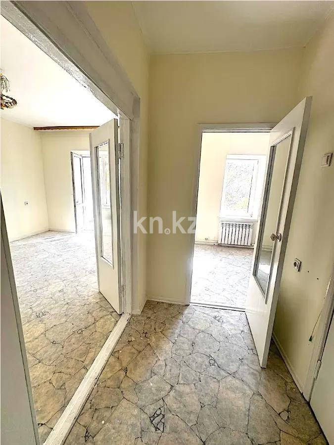 Продажа 1-комнатной квартиры, 38 м², мкр-н Коктем-1, дом  47 в Алматы - фото 3