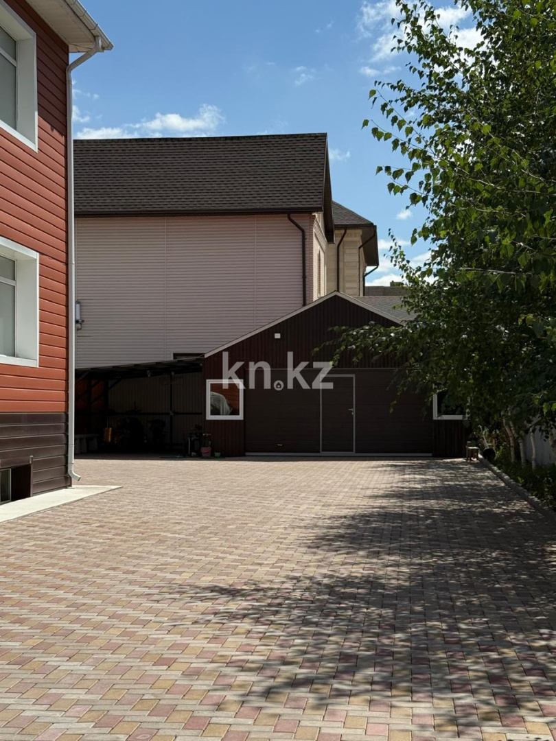 Продажа 7-комнатного дома, 370 м² в Караганде - фото 5