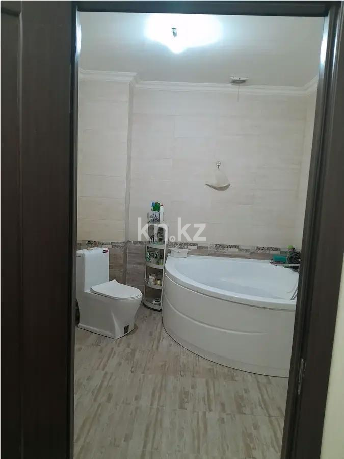 Продажа 4-комнатной квартиры, 106.6 м² в Астане - фото 6