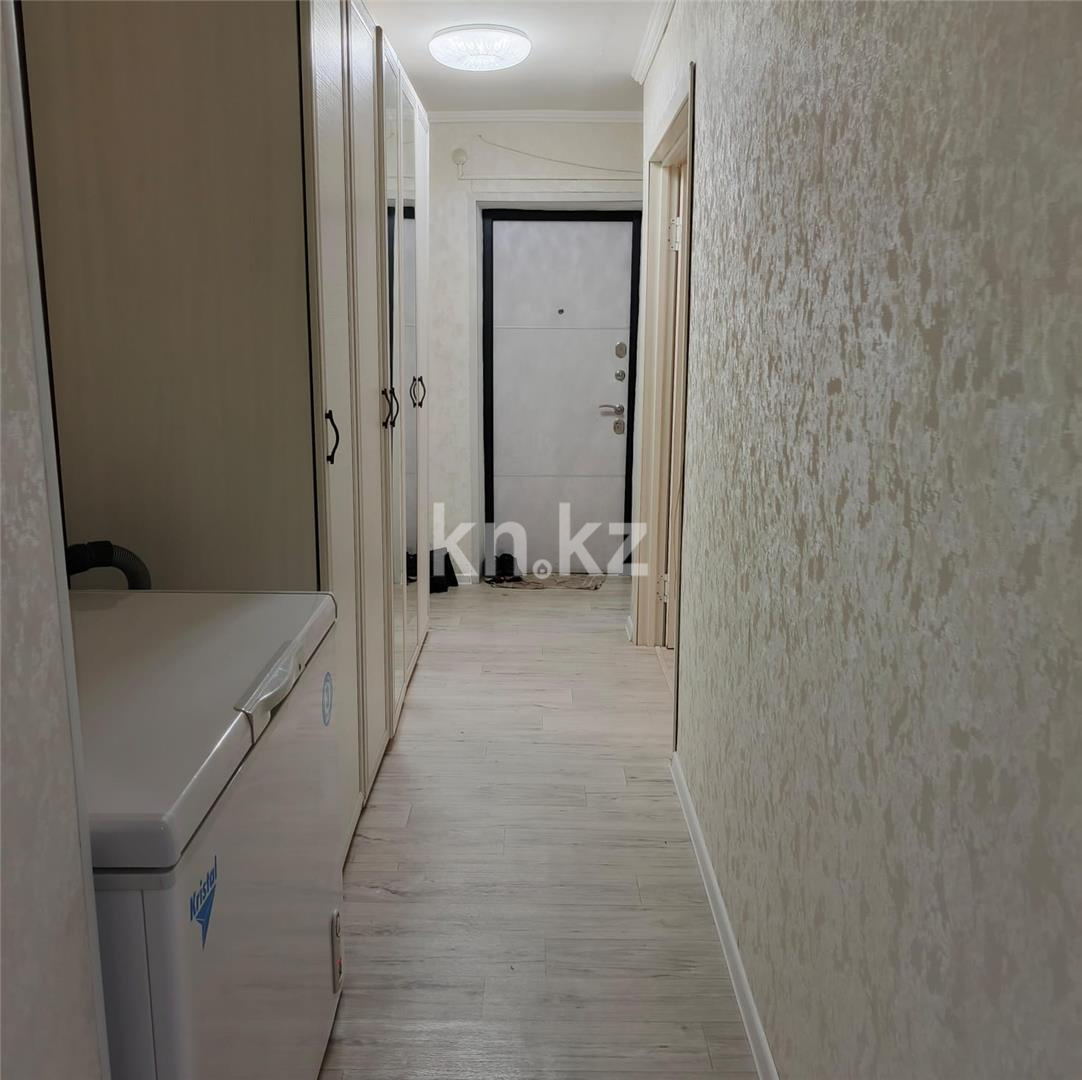 Продажа 3-комнатной квартиры, 64 м², мкр-н Орбита-1 в Караганде - фото 10