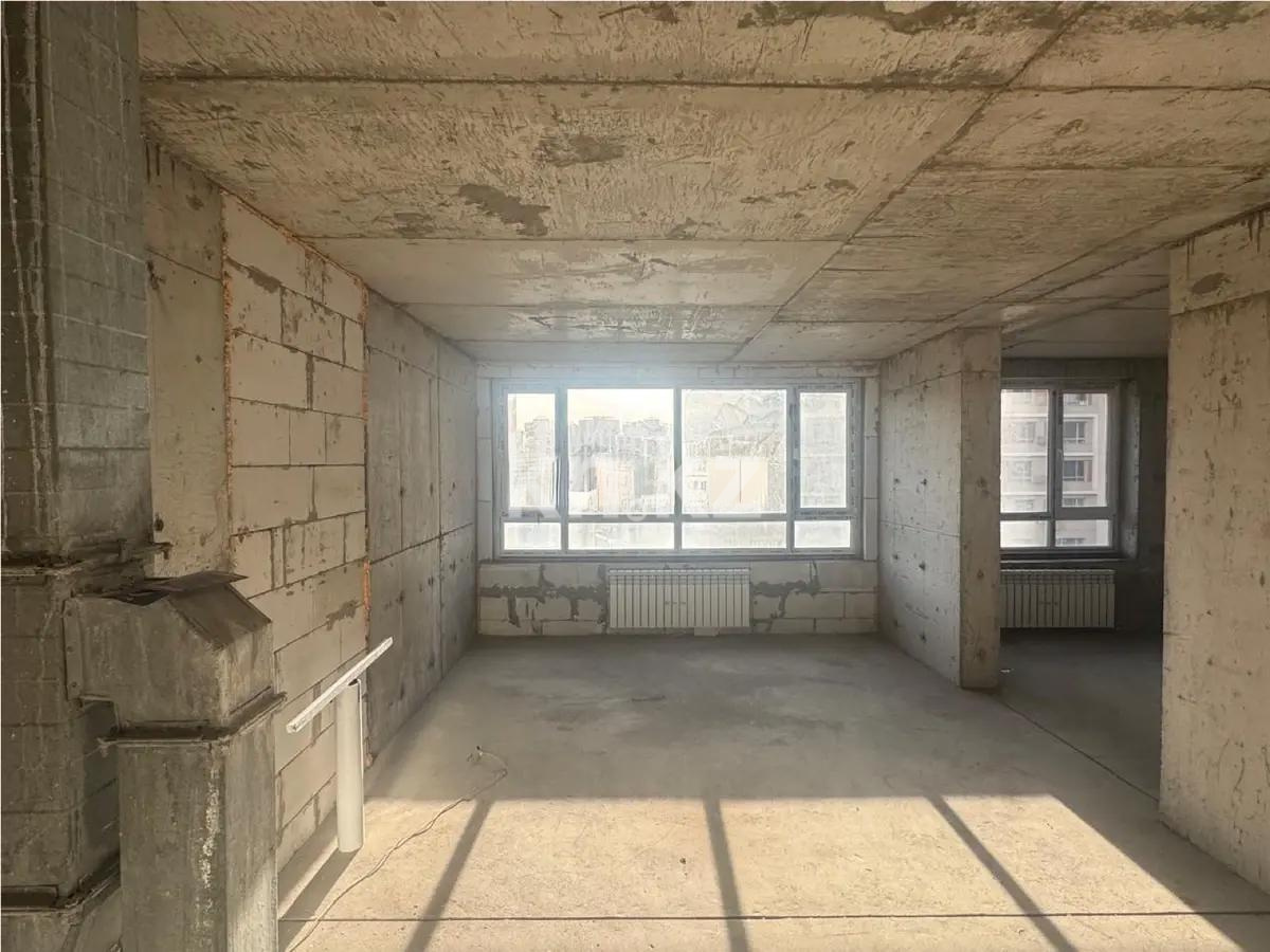 Продажа 3-комнатной квартиры, 54.5 м², ул. Утепова, дом  31 в Алматы