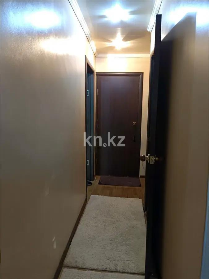 Продажа 1-комнатной квартиры, 32 м², пр. Абая, дом  72 в Шахтинске - фото 5