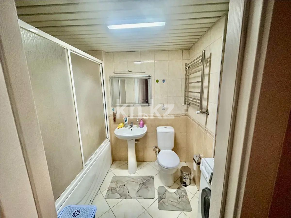 Продажа 2-комнатной квартиры, 65 м² в Алматы - фото 6