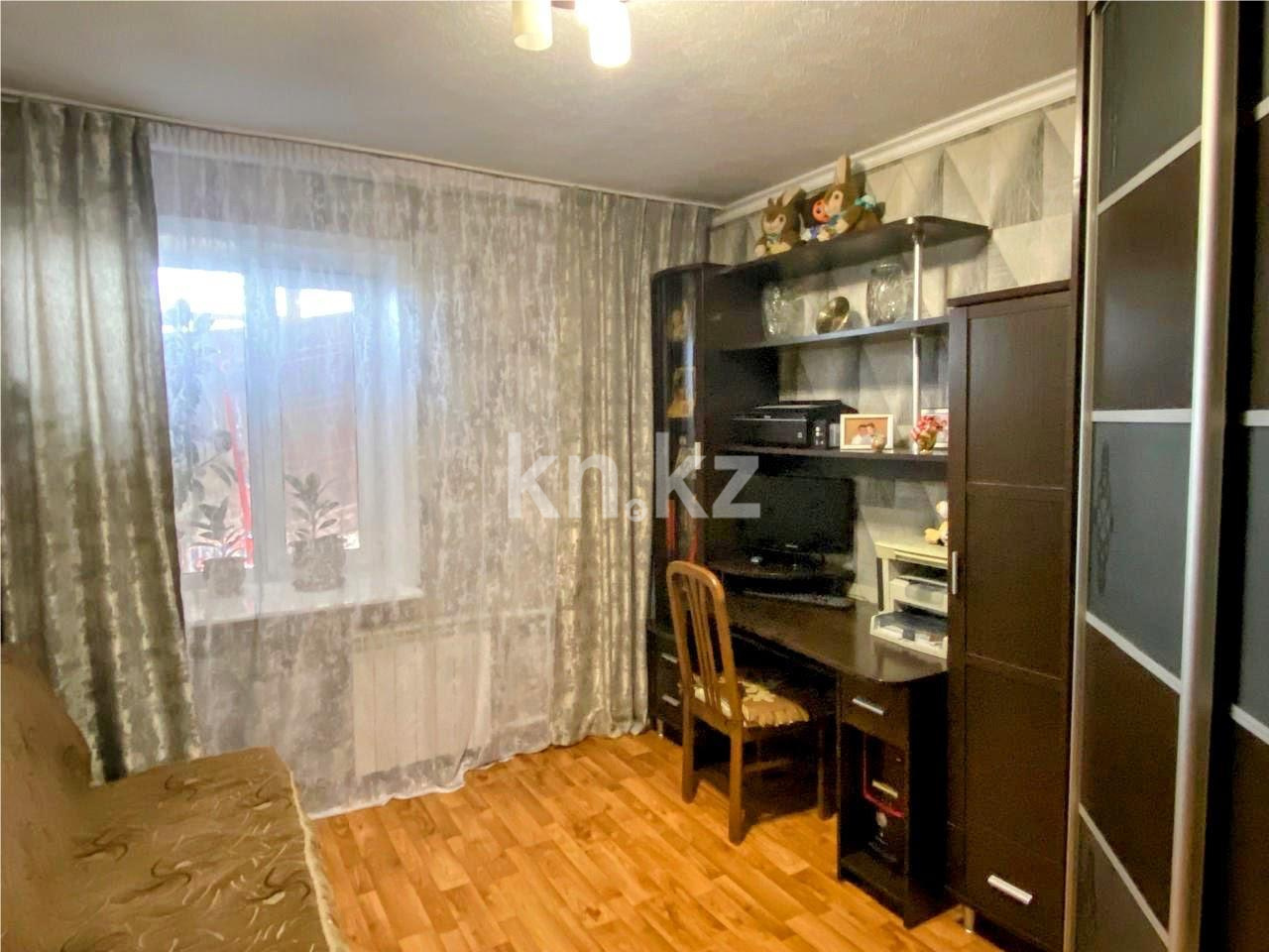 Продажа 4-комнатной квартиры, 75 м², мкр-н 19 в Караганде - фото 6