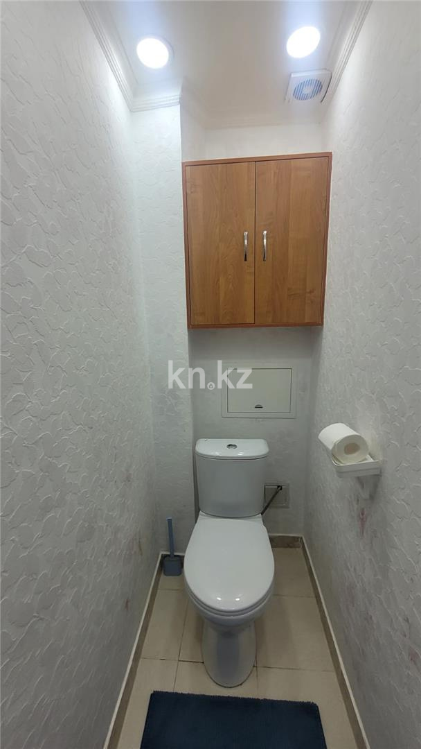 Продажа 2-комнатной квартиры, 58 м², ул. Жамбыла в Караганде - фото 9