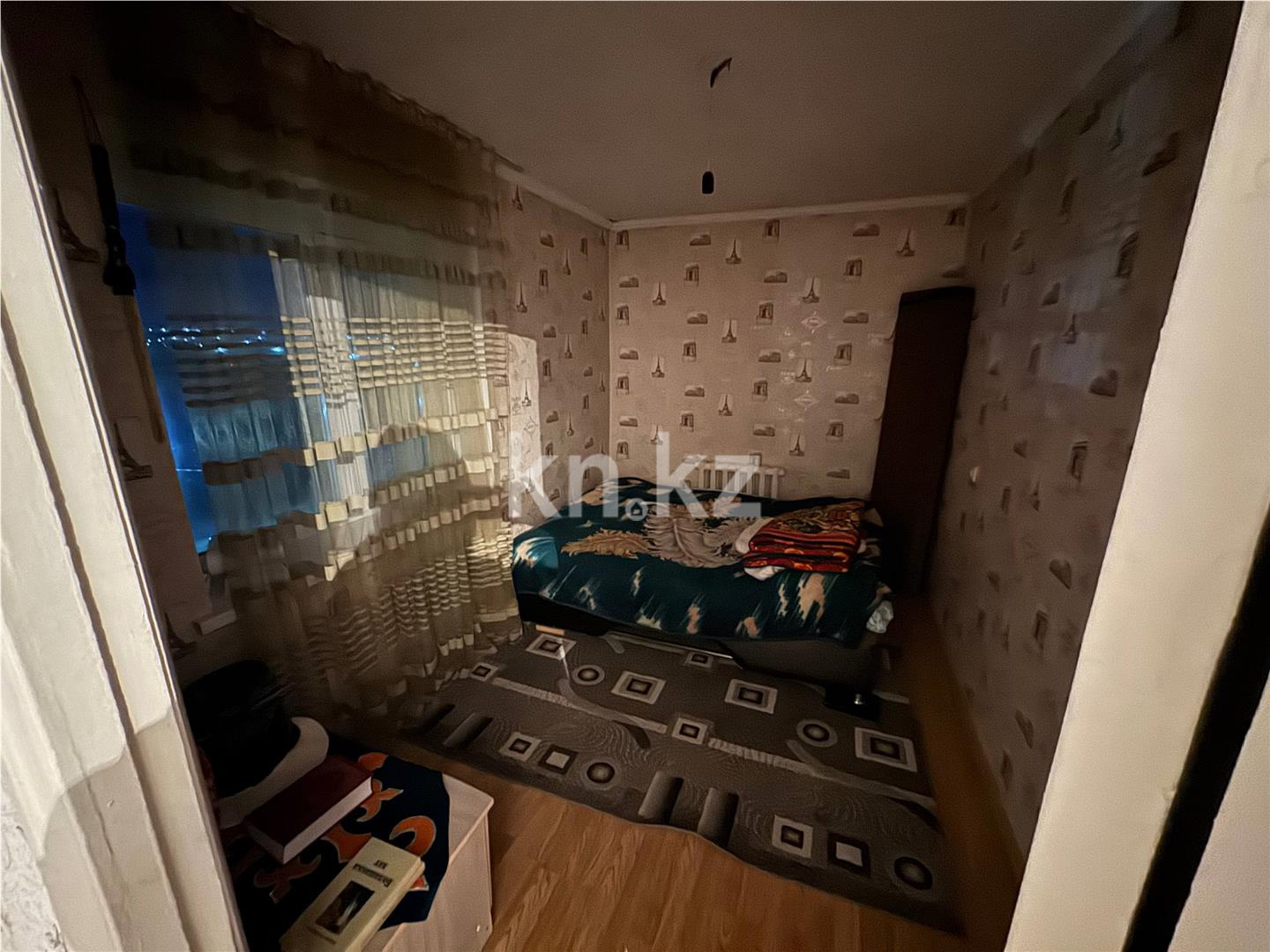 Продажа 4-комнатной квартиры, 61 м², мкр-н 21, дом  21 в Караганде - фото 4