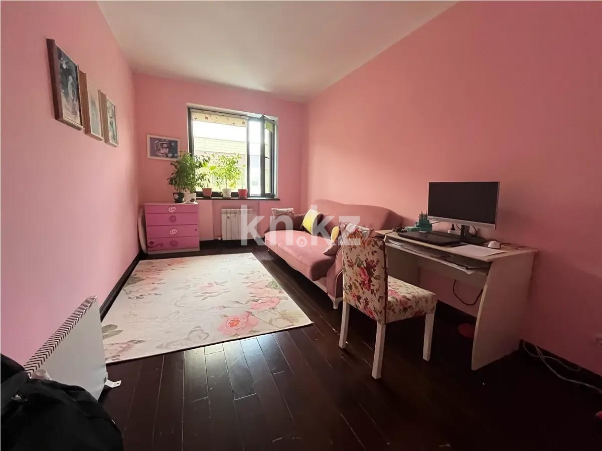 Продажа 4-комнатной квартиры, 133.4 м², пр. Кабанбай батыра, дом  7/2 в Астане - фото 3