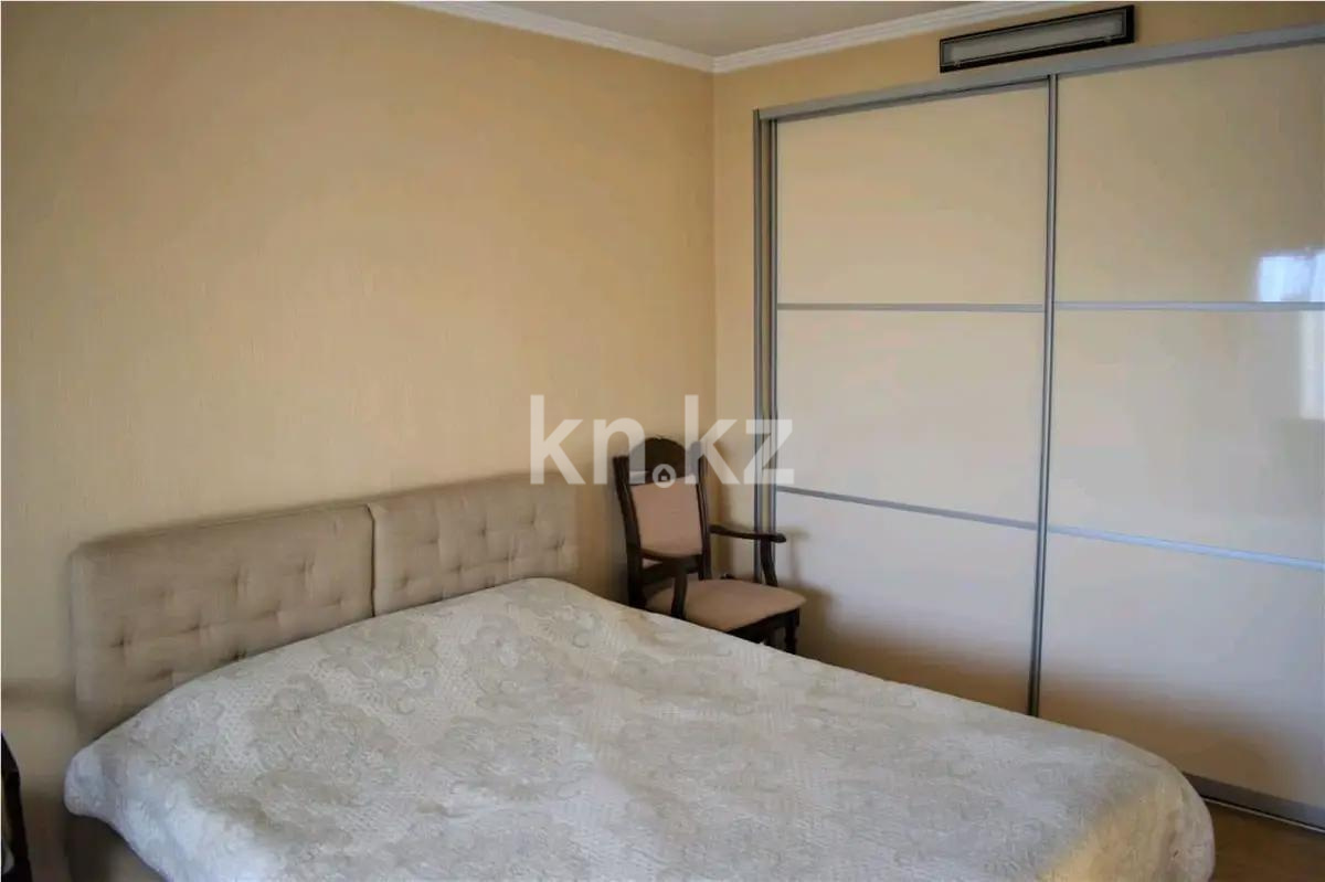 Продажа 2-комнатной квартиры, 42 м², мкр-н Алтай-2, дом  6 в Алматы - фото 2