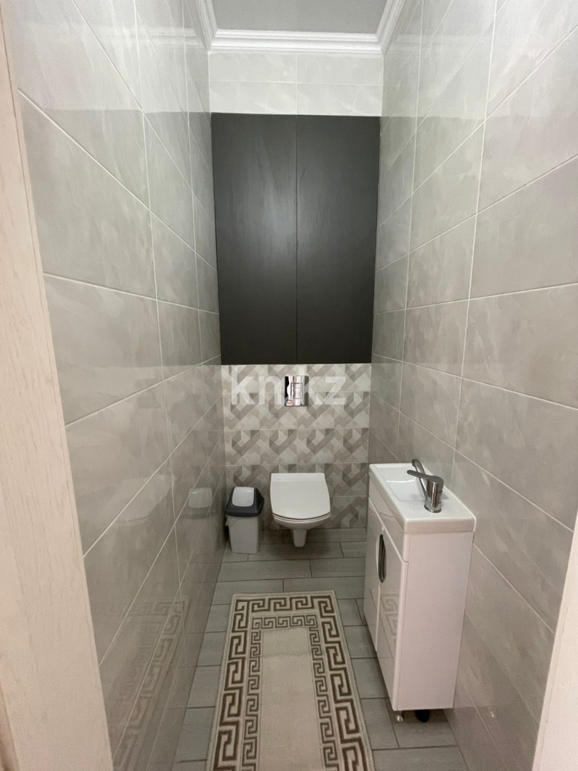 Продажа 3-комнатной квартиры, 95 м² в Караганде - фото 13