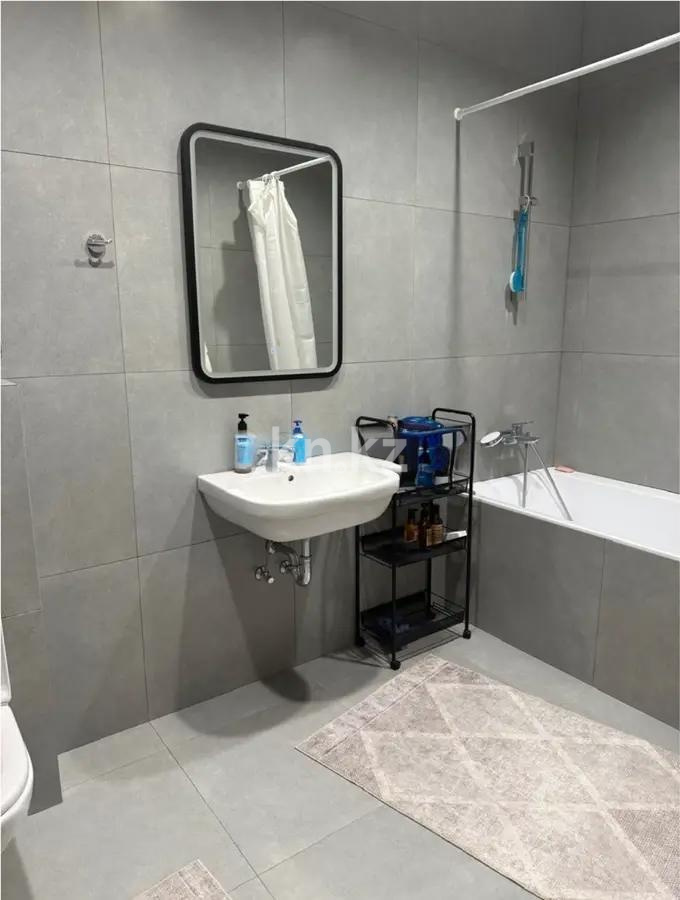 Продажа 2-комнатной квартиры, 55 м², ул. Наурызбай батыра, дом  127 в Алматы - фото 4