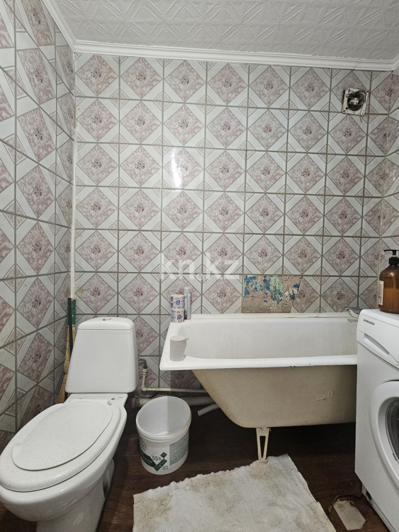 Продажа 1-комнатной квартиры, 31.2 м², ул. Ержанова, дом  23/2 в Караганде - фото 5