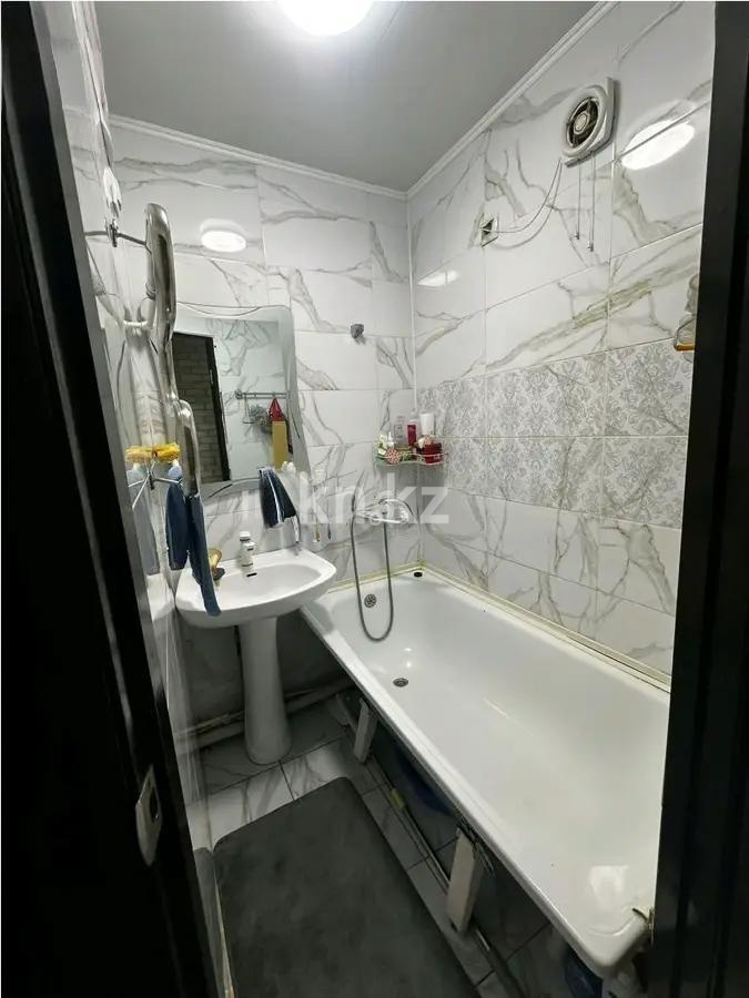 Продажа 2-комнатной квартиры, 43 м², мкр-н 13 в Караганде - фото 6