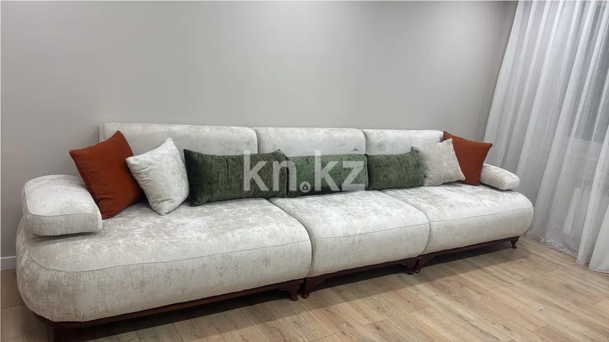 Продажа 2-комнатной квартиры, 70 м² в Алматы