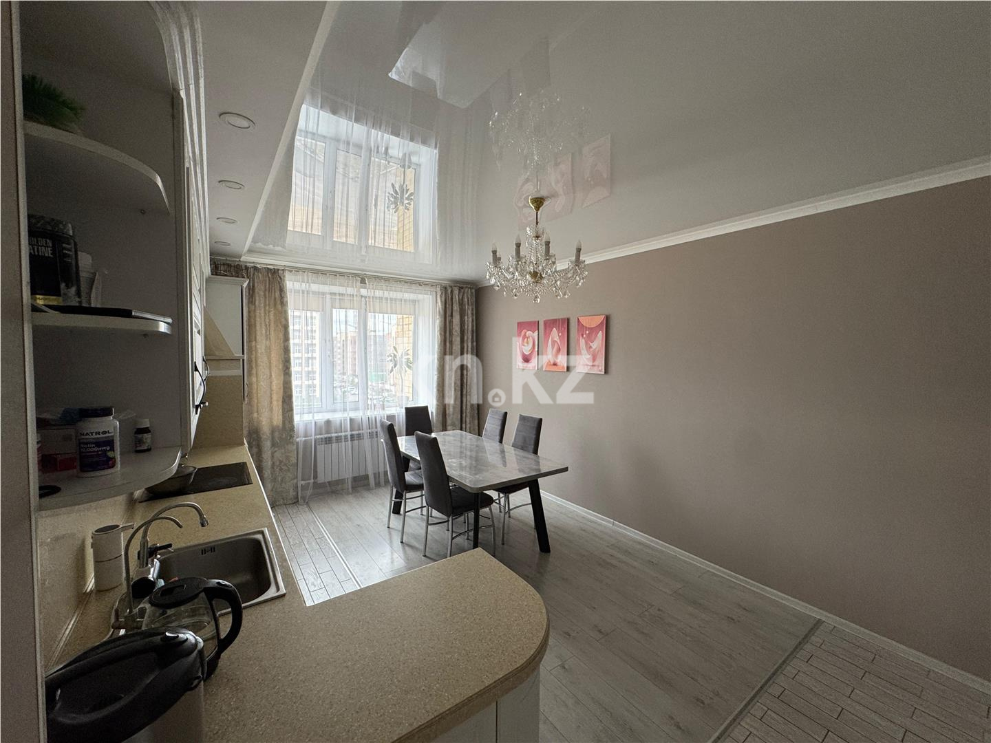 Продажа 3-комнатной квартиры, 144 м², мкр-н Голубые Пруды, дом  5/4 в Караганде - фото 8