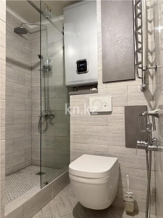 Продажа 3-комнатной квартиры, 59.3 м² в Алматы - фото 5
