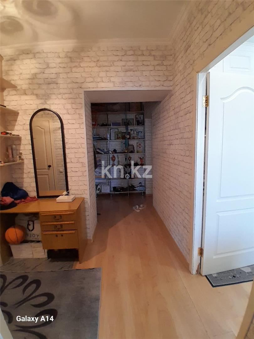 Продажа 3-комнатной квартиры, 75 м², пр. Момышулы в Астане - фото 10