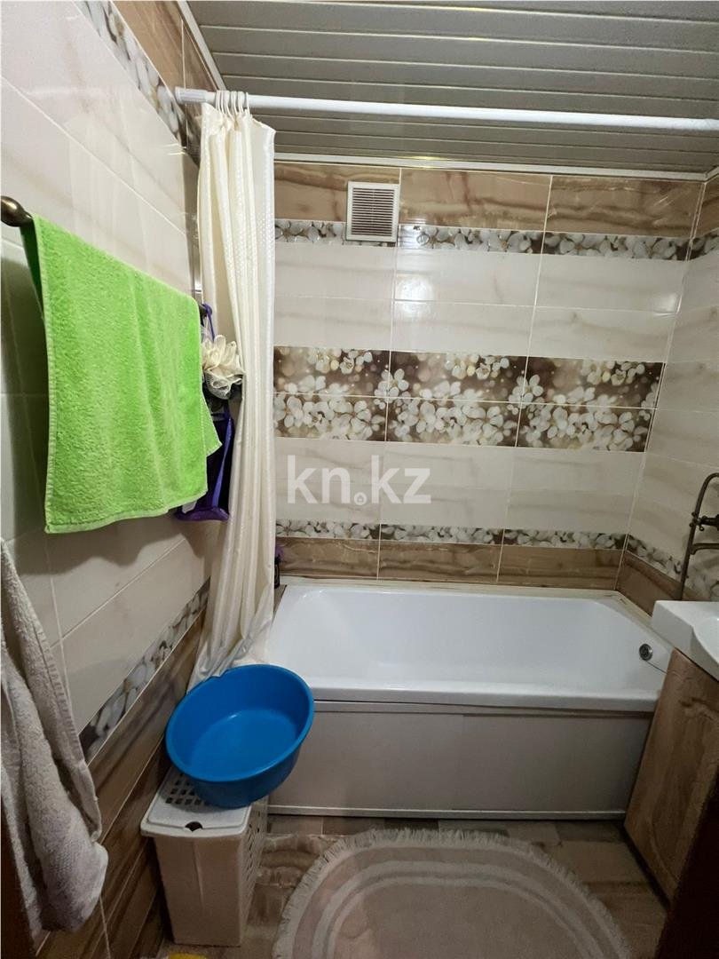 Продажа 4-комнатной квартиры, 75 м², ул. Академическая в Караганде - фото 13