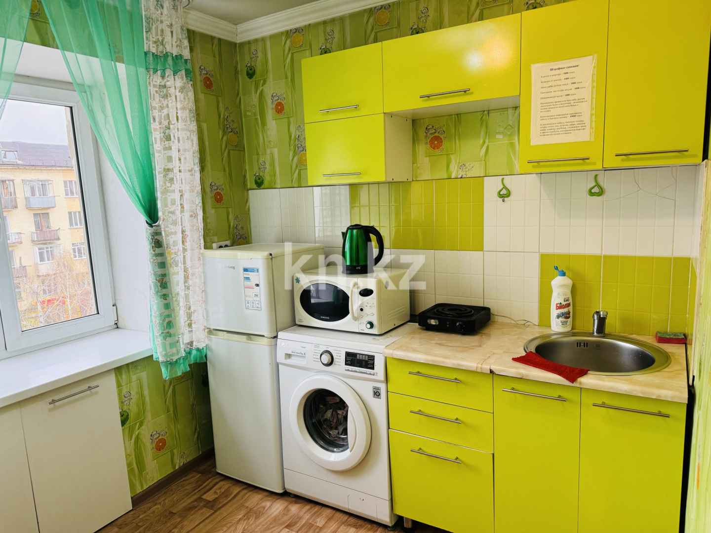 Аренда 1-комнатной квартиры посуточно, 30 м², пр. Назарбаева, дом  40 в Усть-Каменогорске