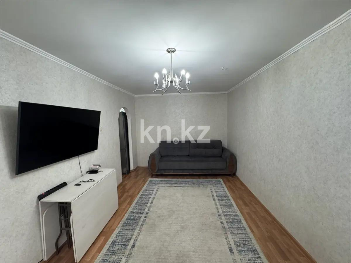 Продажа 2-комнатной квартиры, 43 м², мкр. Аксай-1, дом  1 в Алматы