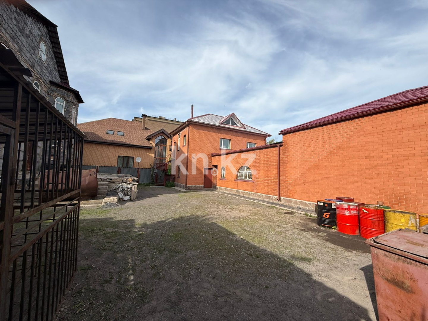 Продажа здания, 700 м² в Караганде - фото 24