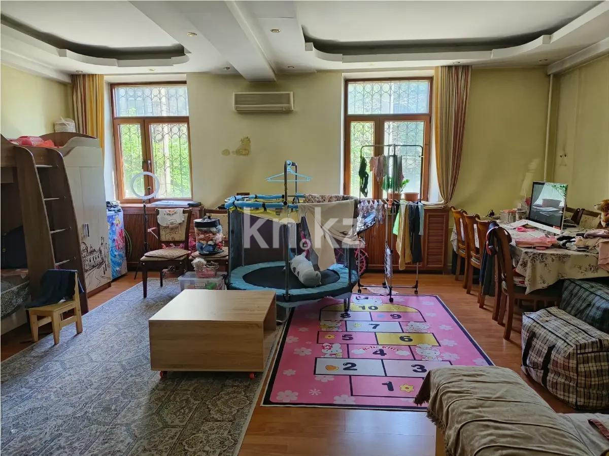 Продажа 5-комнатной квартиры, 125 м² в Алматы
