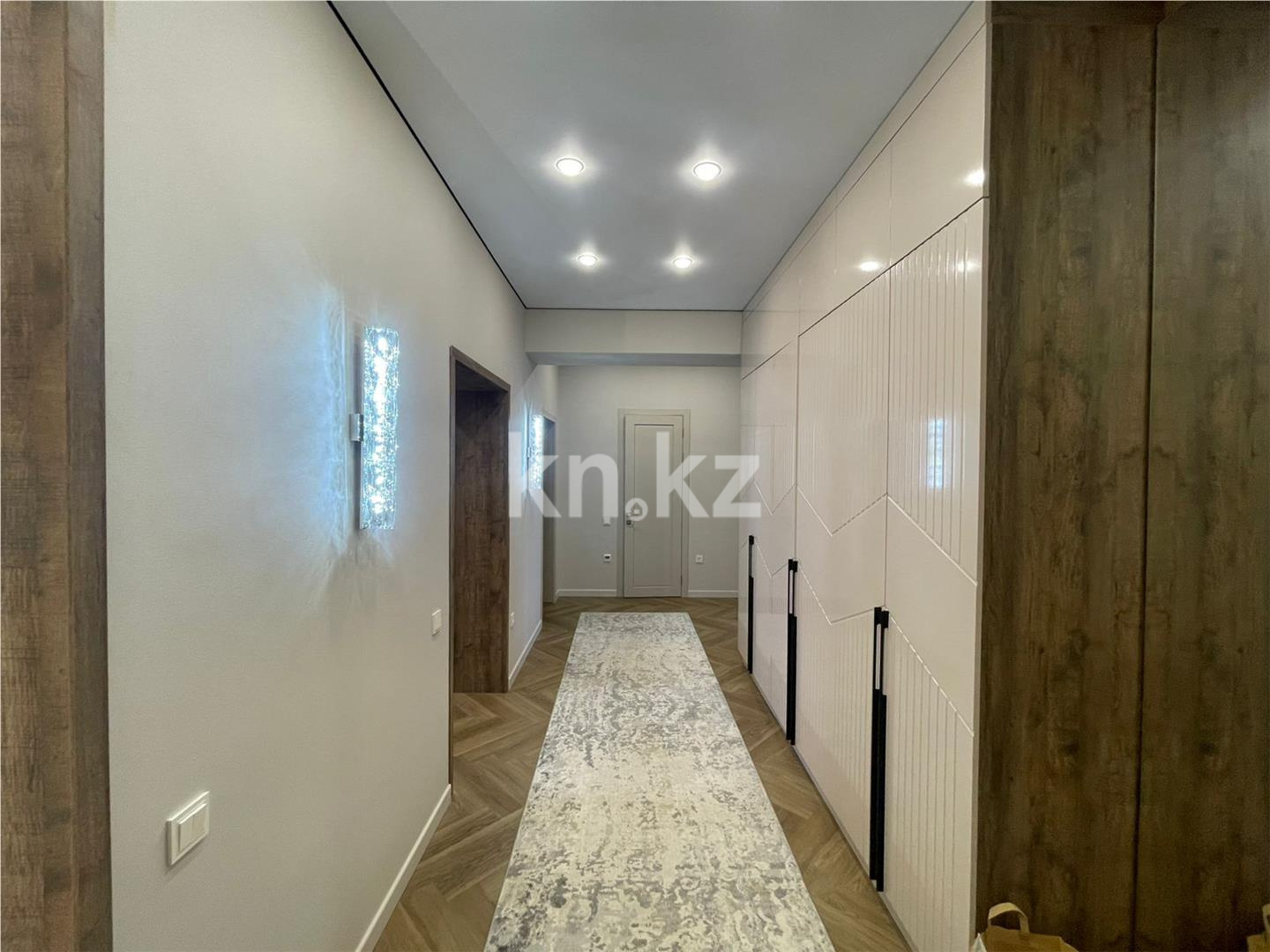 Продажа 3-комнатной квартиры, 104 м² в Караганде - фото 13