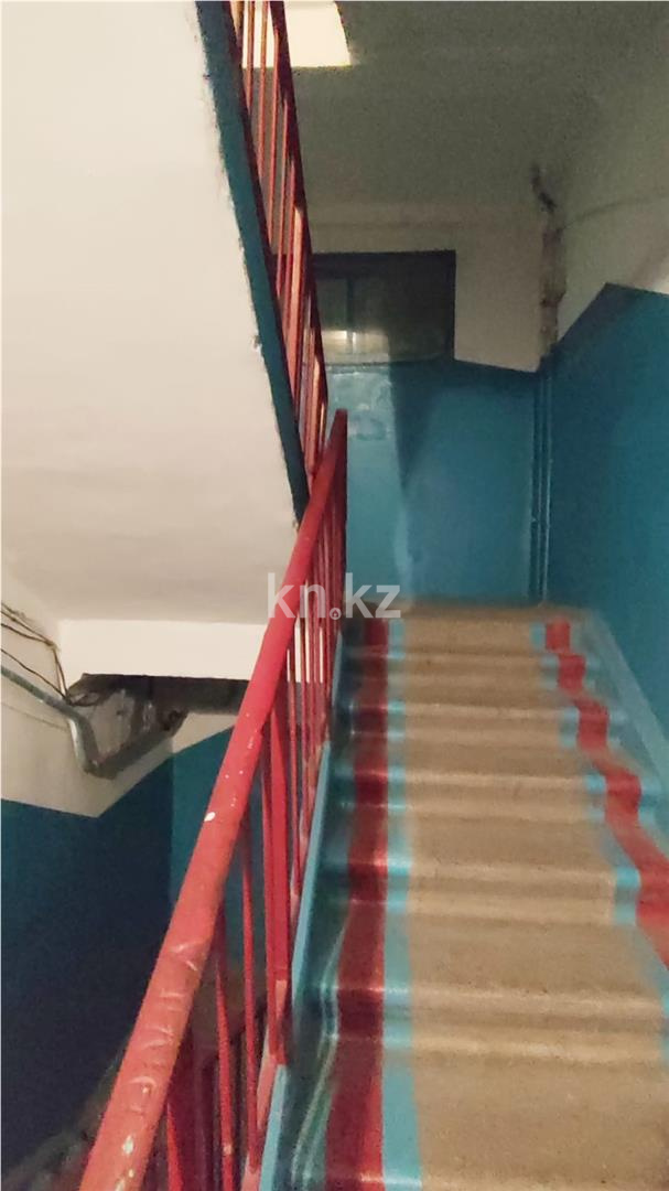 Продажа 3-комнатной квартиры, 63 м², мкр-н Восток-2 в Караганде - фото 12