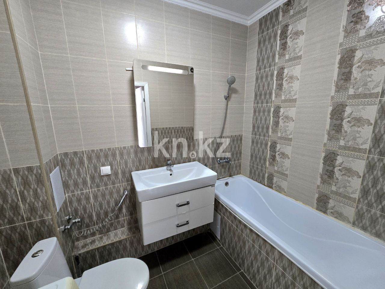Продажа 1-комнатной квартиры, 47 м² в Алматы - фото 12