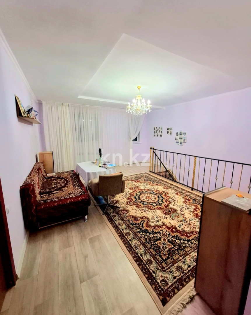 Продажа 5-комнатного дома, 170 м² в Караганде