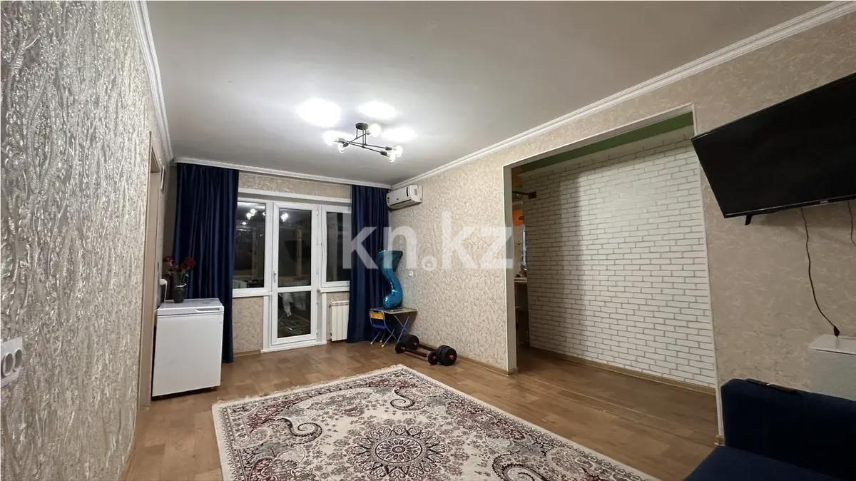 Продажа 2-комнатной квартиры, 46 м², 13-й мкр., дом  33 в Караганде