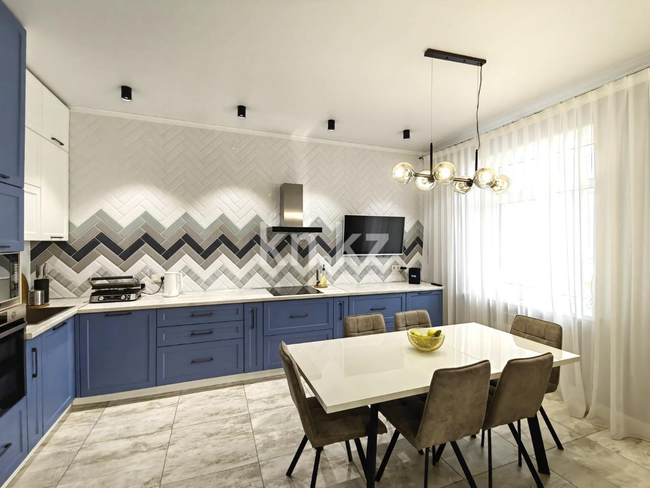 Продажа 4-комнатной квартиры, 138.4 м² в Караганде - фото 10