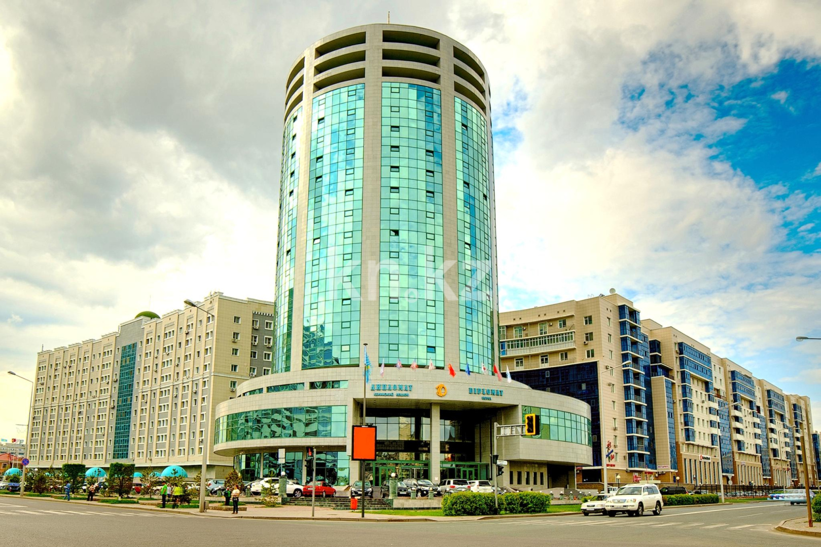 Аренда 2-комнатной квартиры посуточно, 90 м², ул. Сарайшык, дом  34 - ул. Акмешит в Астане - фото 20