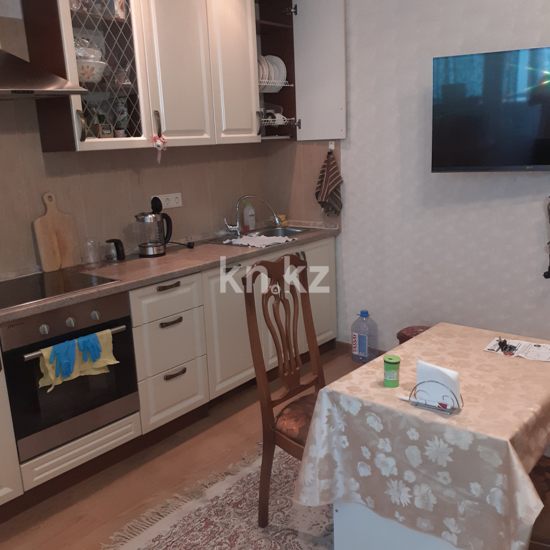 Продажа 2-комнатной квартиры, 70 м² в Астане
