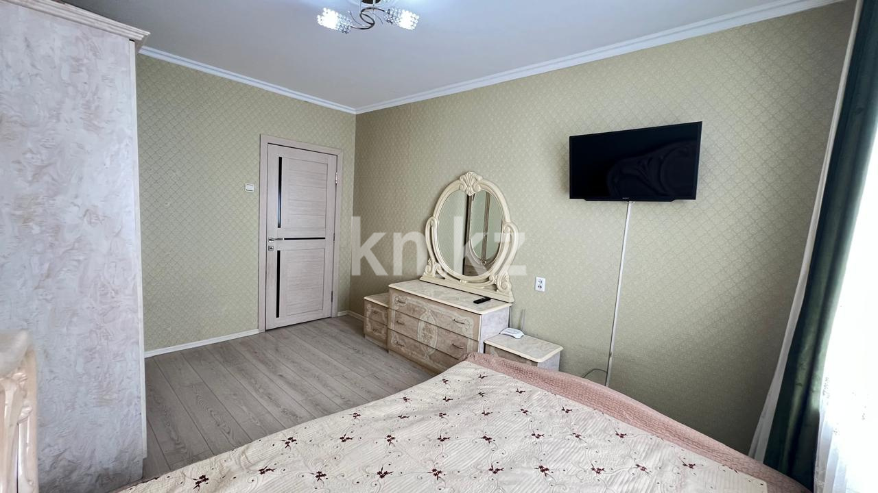 Продажа 3-комнатной квартиры, 64 м², мкр-н Гульдер-1, дом  13 в Караганде - фото 9