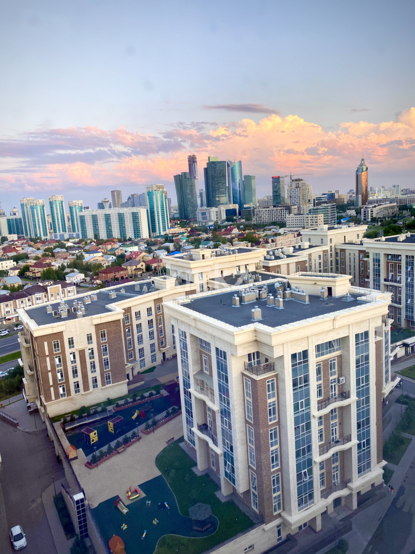 Продажа 1-комнатной квартиры, 38 м² в Астане