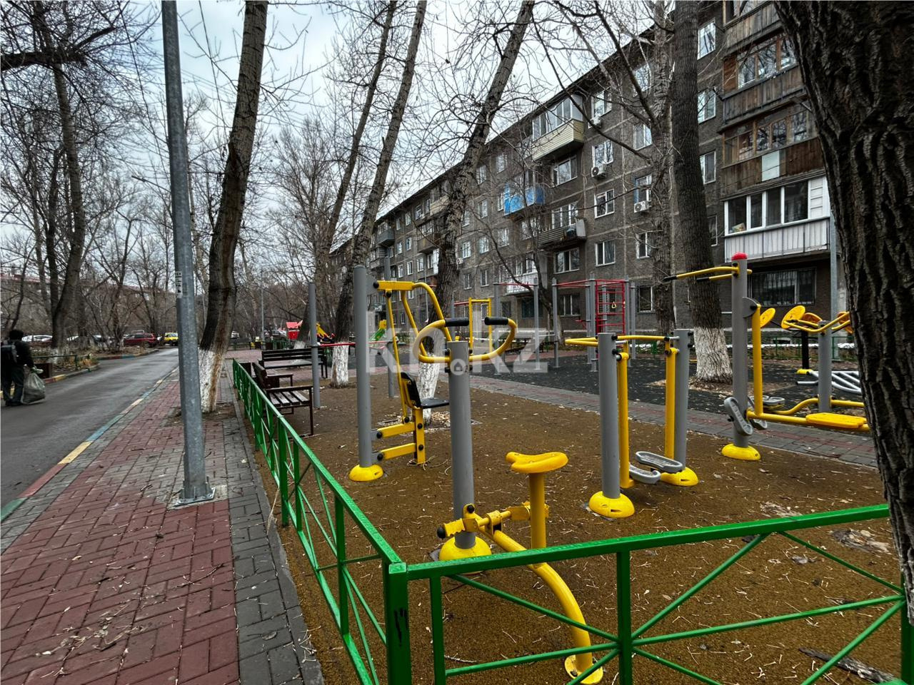 Продажа 1-комнатной квартиры, 32 м², ул. Ержанова, дом  30 в Караганде - фото 6