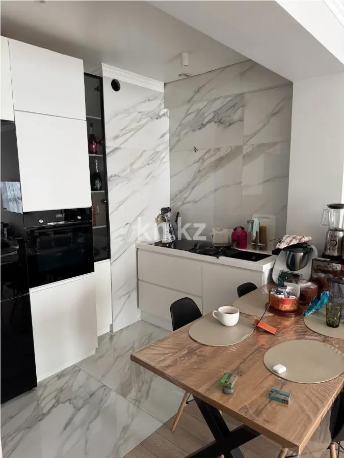 Продажа 2-комнатной квартиры, 54 м², мкр. Атырау, дом  11 в Алматы - фото 3