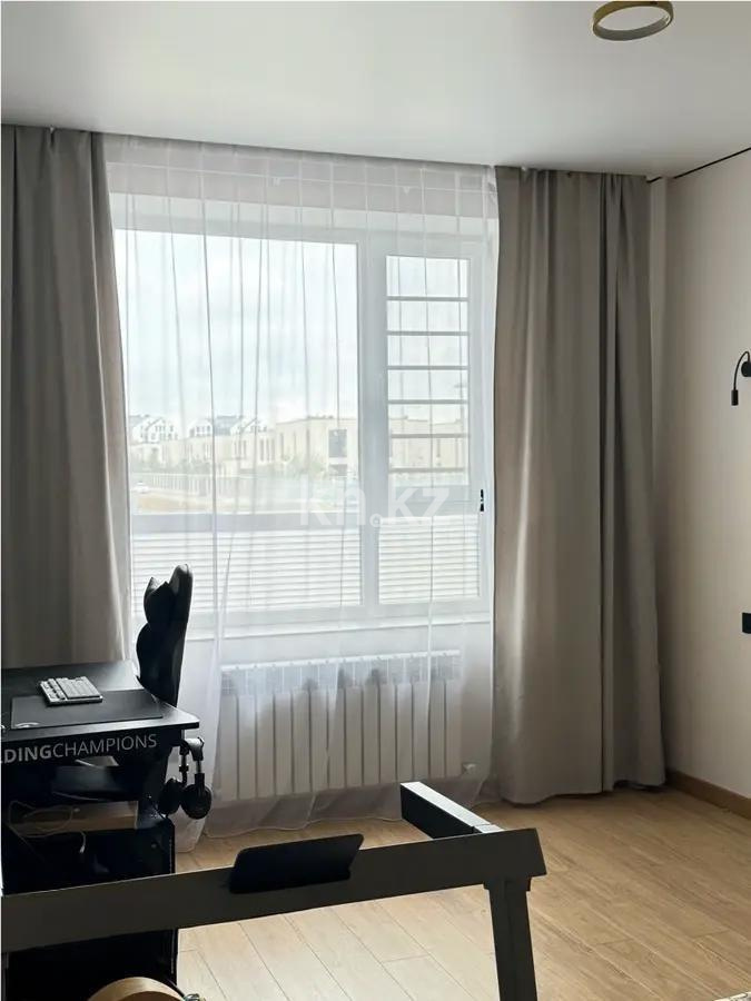 Продажа 4-комнатной квартиры, 117 м² в Астане - фото 4