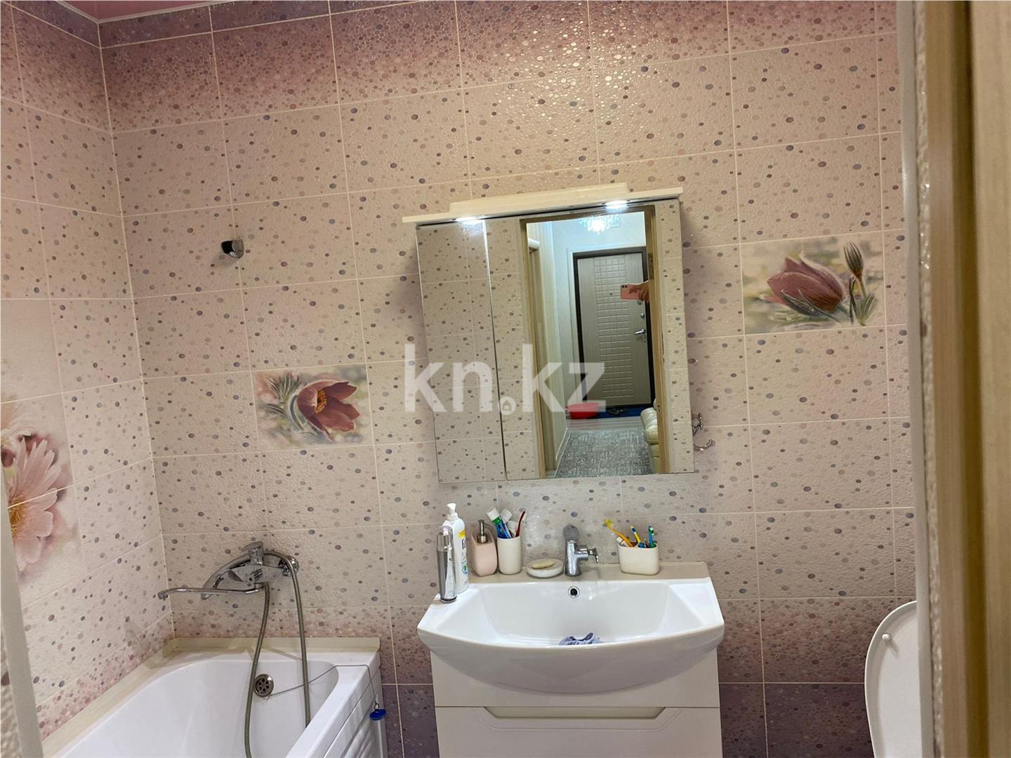 Продажа 3-комнатной квартиры, 92 м², ул. Сыганак в Астане - фото 8