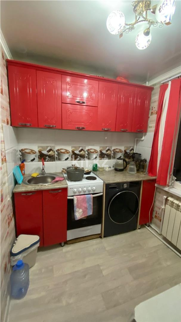 Продажа 3-комнатной квартиры, 56 м², 12 мкр. в Караганде - фото 7