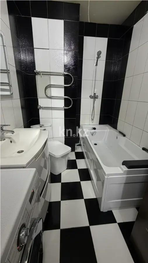 Продажа 2-комнатной квартиры, 65 м² в Алматы - фото 4