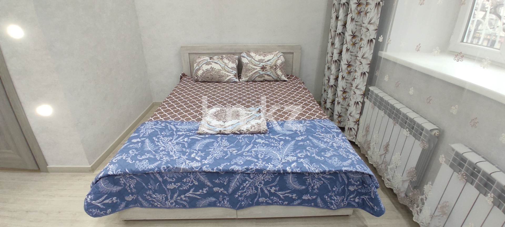 Аренда 1-комнатной квартиры посуточно, 20 м², ул. Кабанбай батыра, дом  122 - ул. Желтоксан в Алматы