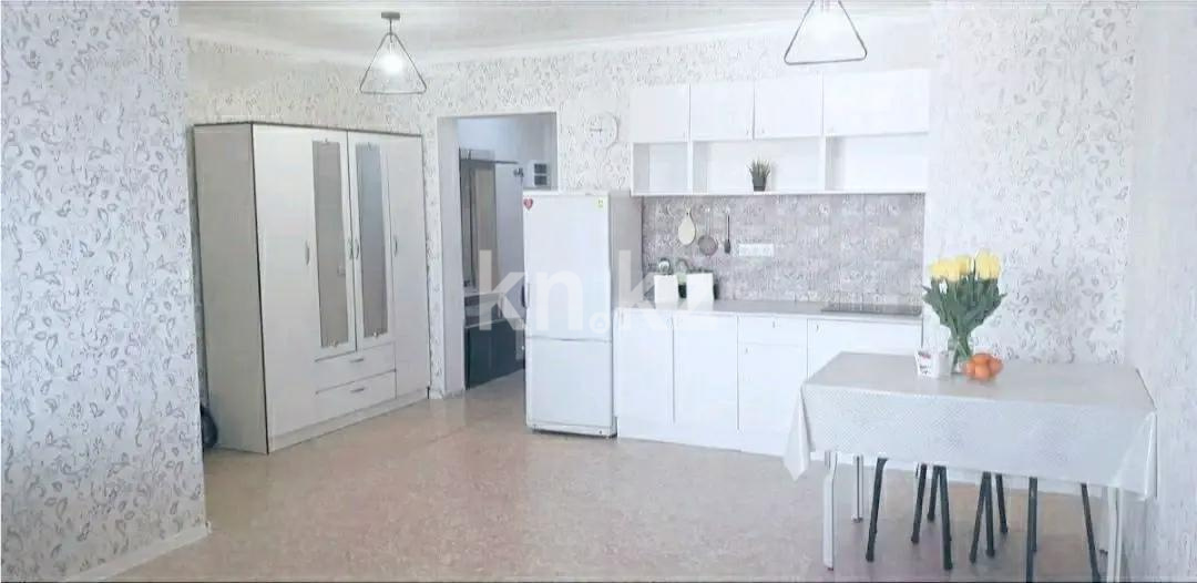 Продажа 1-комнатной квартиры, 40 м² в Алматы - фото 2