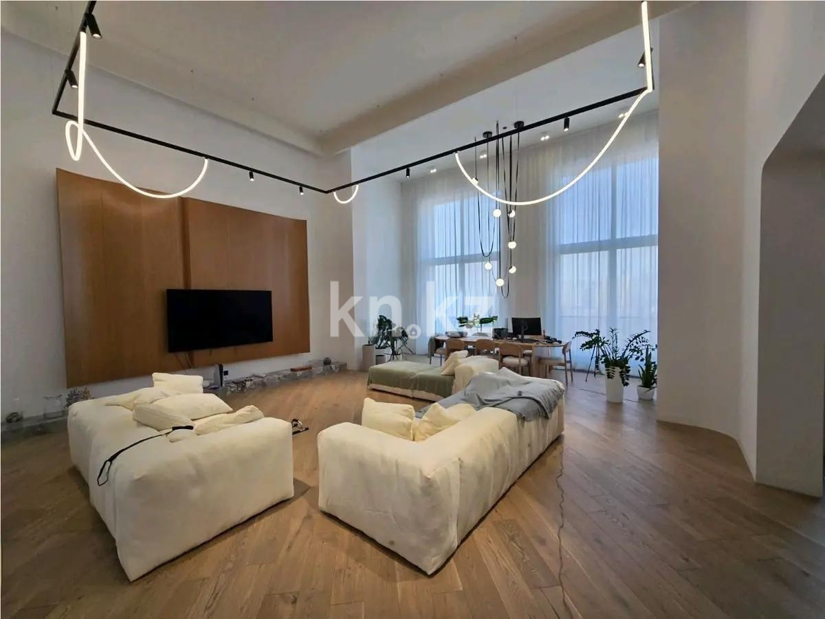 Продажа 5-комнатной квартиры, 252 м² в Алматы